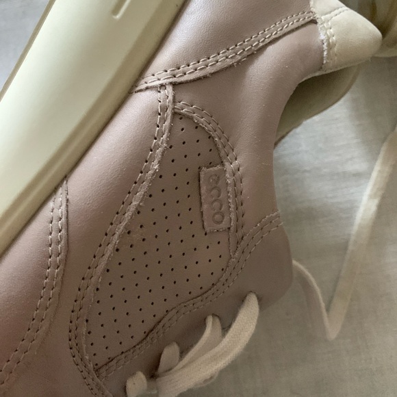 Ecco Sneakers Extra Wide 8 - Picture 8 of 12